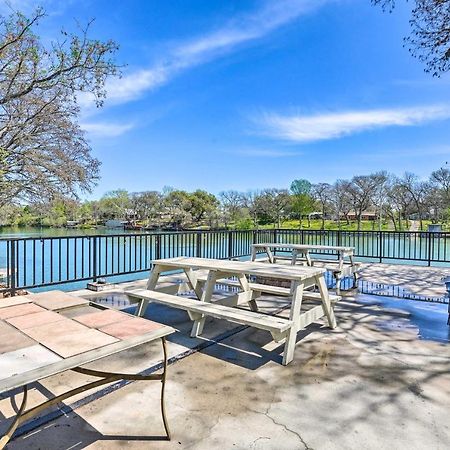 Waterfront Guadalupe River Lodge Home With Dock! Seguin Exterior photo